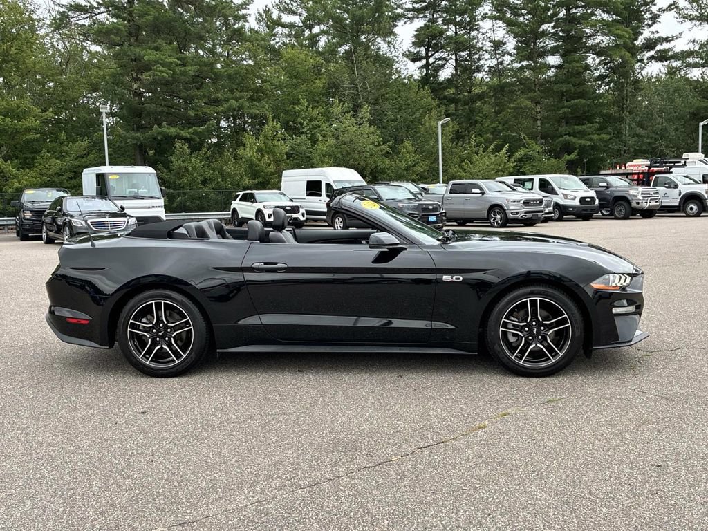 Used 2020 Ford Mustang Premium RWD image 8