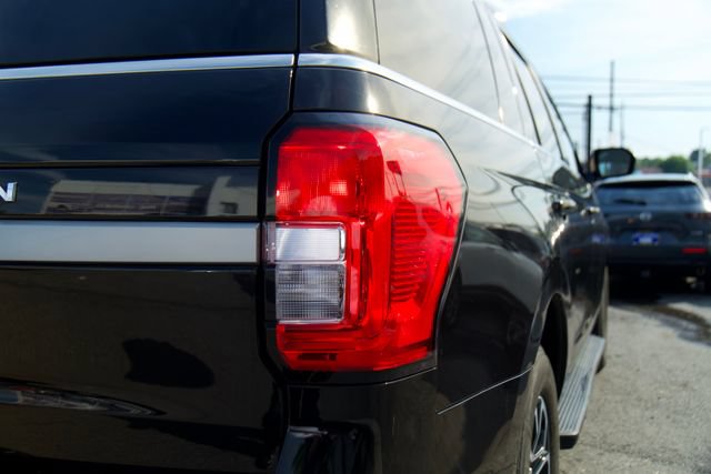 Certified 2024 Ford Expedition XLT AWD/4WD image 11
