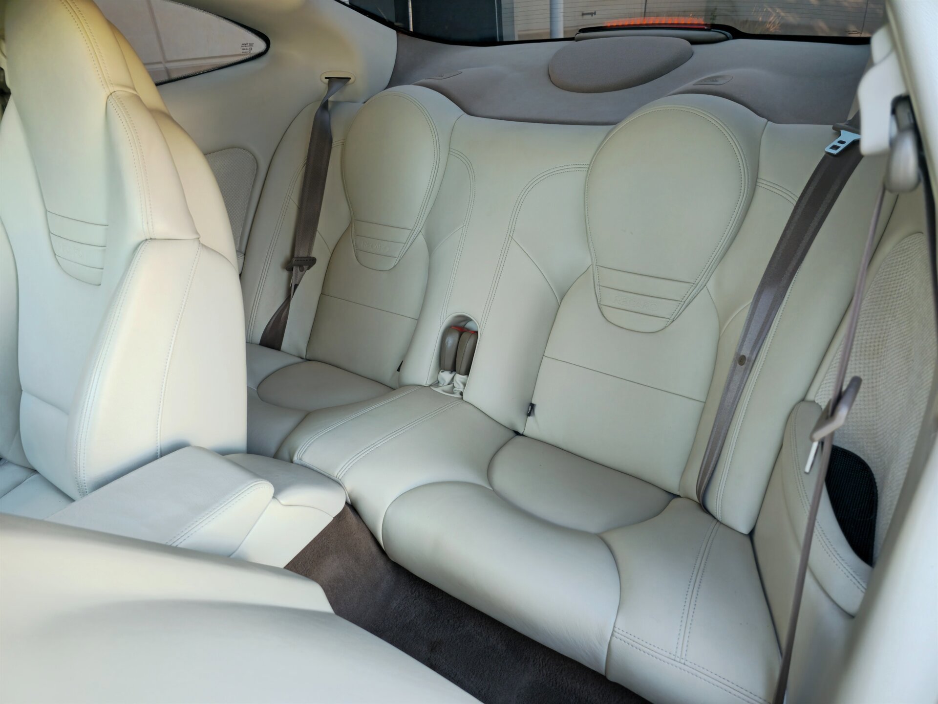 Used 2005 Jaguar XK8 Coupe RWD image 28