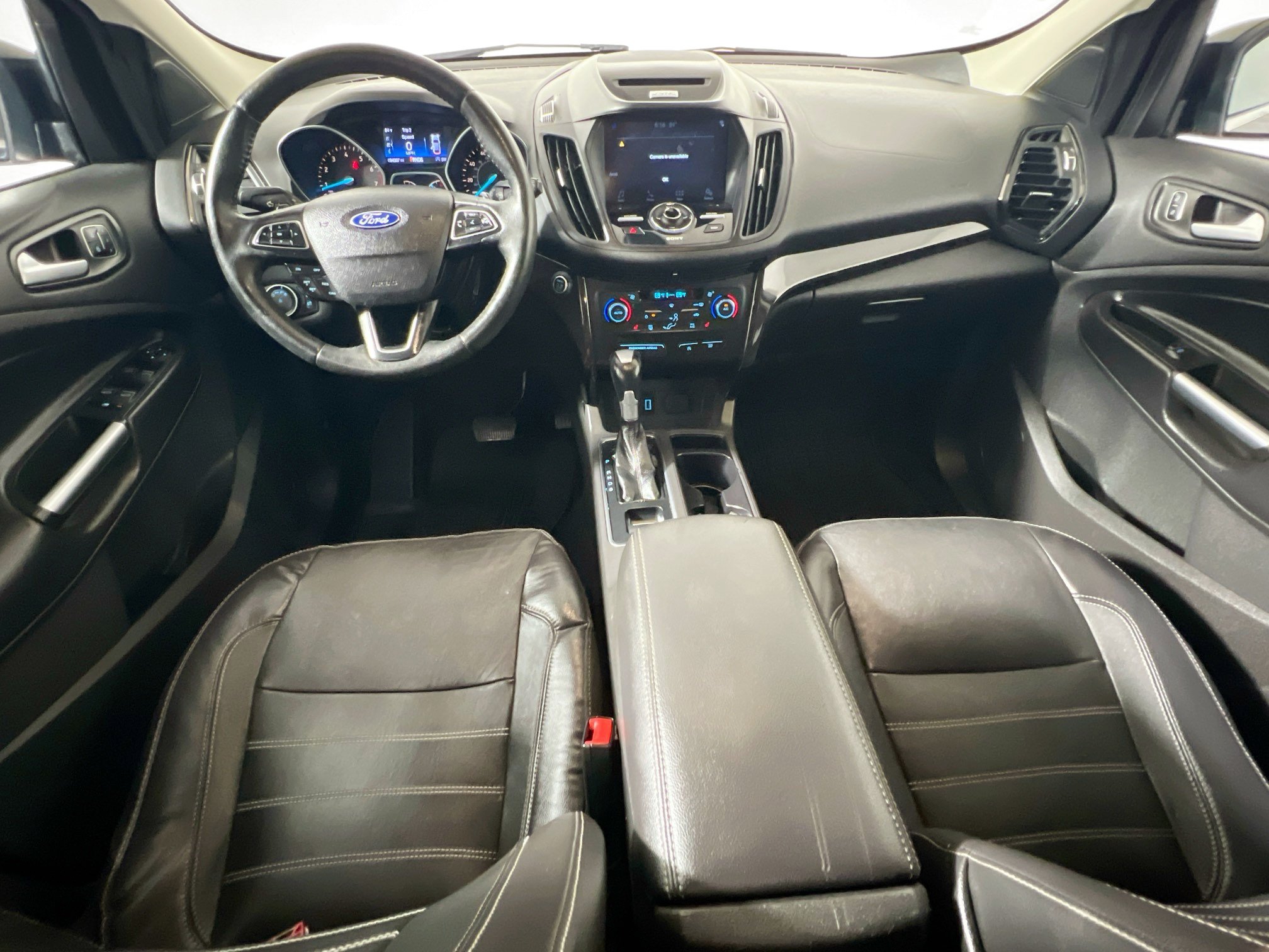 Used 2017 Ford Escape Titanium AWD/4WD image 29