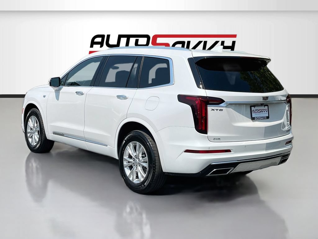 Used 2025 Cadillac XT6 Luxury w/ LPO, Floor Liner Package AWD/4WD image 5