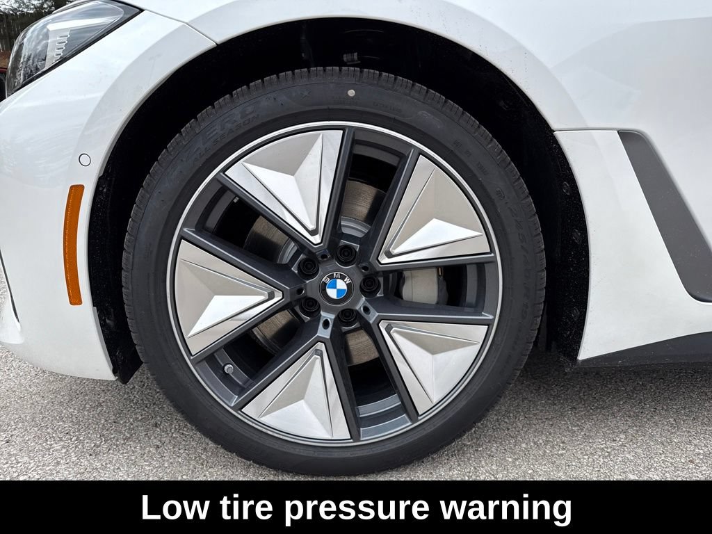 Used 2026 BMW i4 xDrive40i w/ Premium Package AWD/4WD image 11