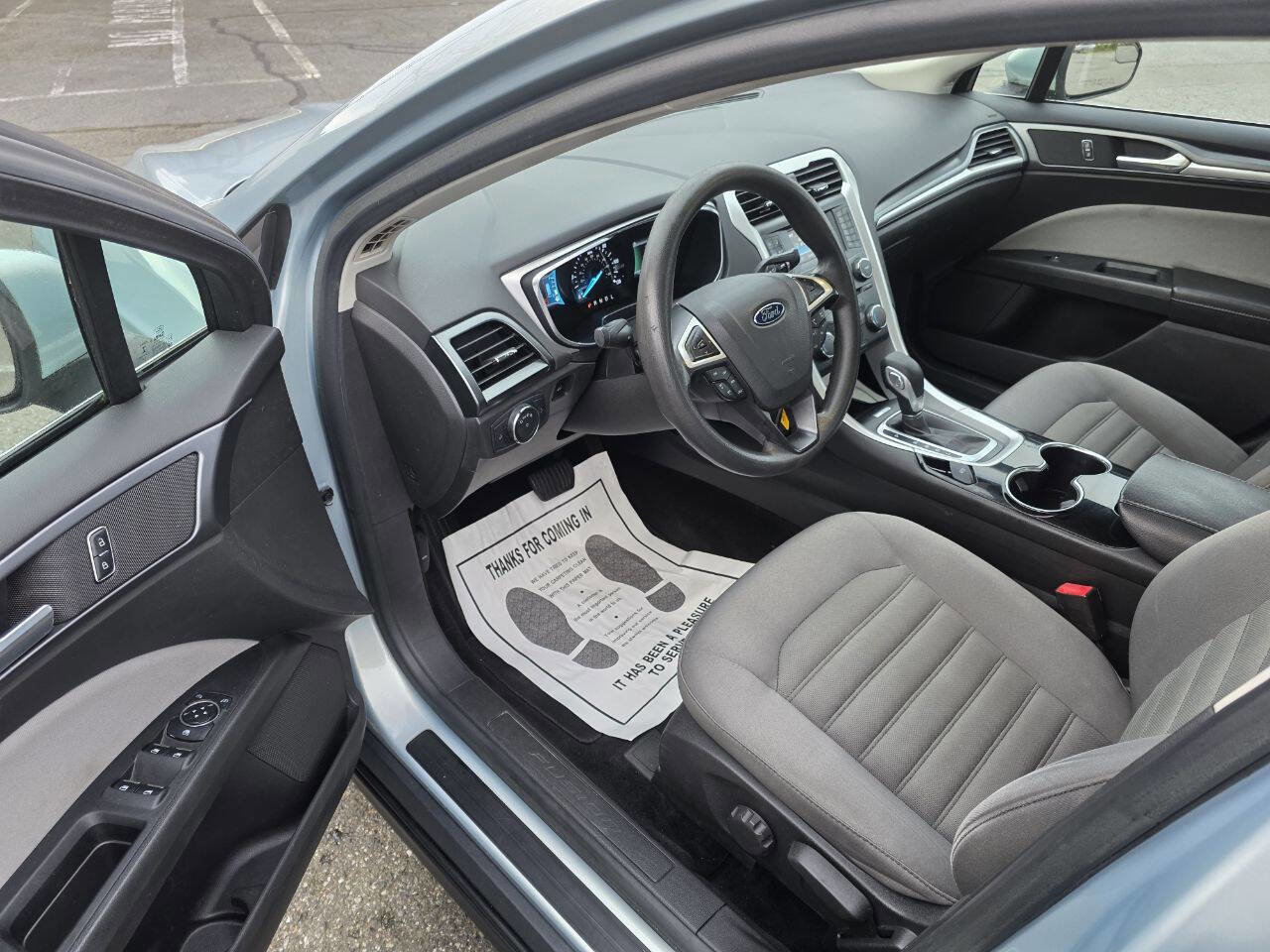 Used 2014 Ford Fusion S image 41