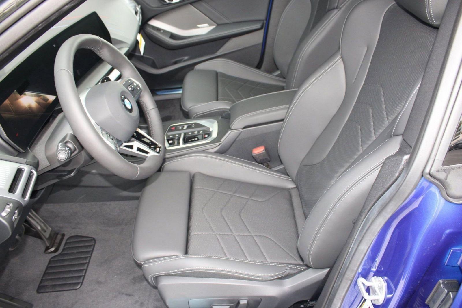 Used 2026 BMW 228i xDrive w/ Technology Package AWD/4WD image 5