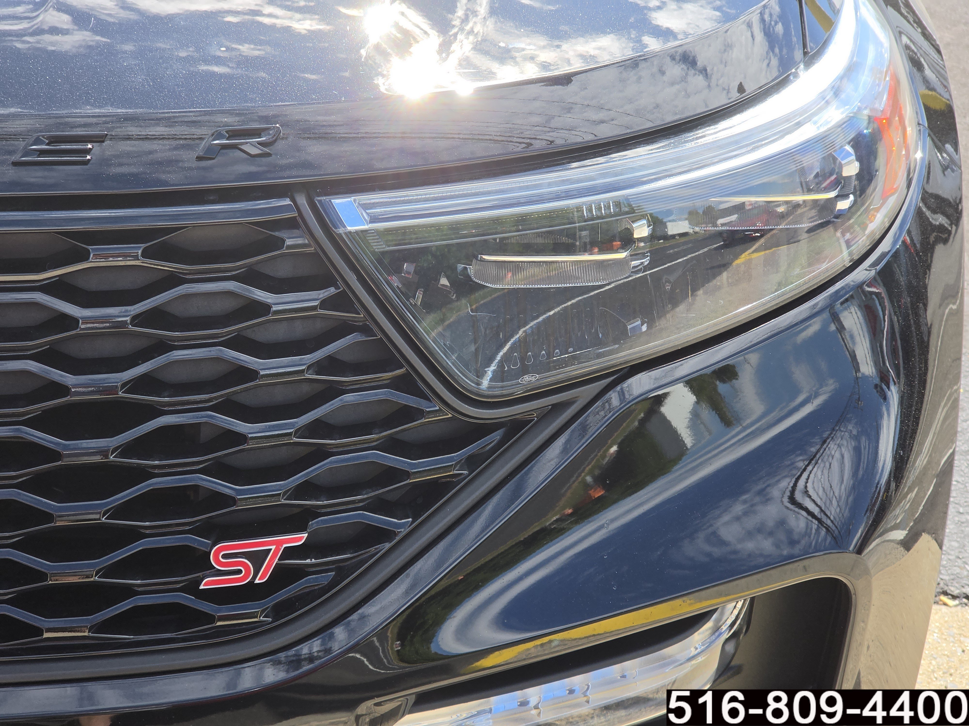 Used 2023 Ford Explorer ST w/ Equipment Group 401A AWD/4WD image 8