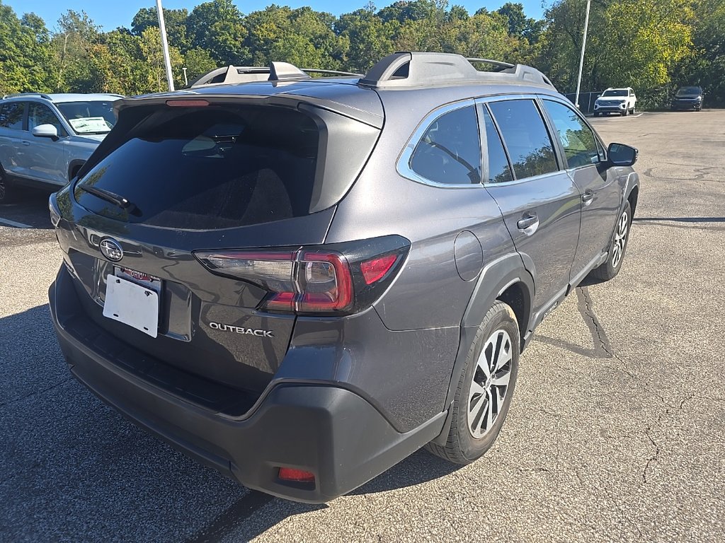 Certified 2023 Subaru Outback Premium AWD/4WD image 3