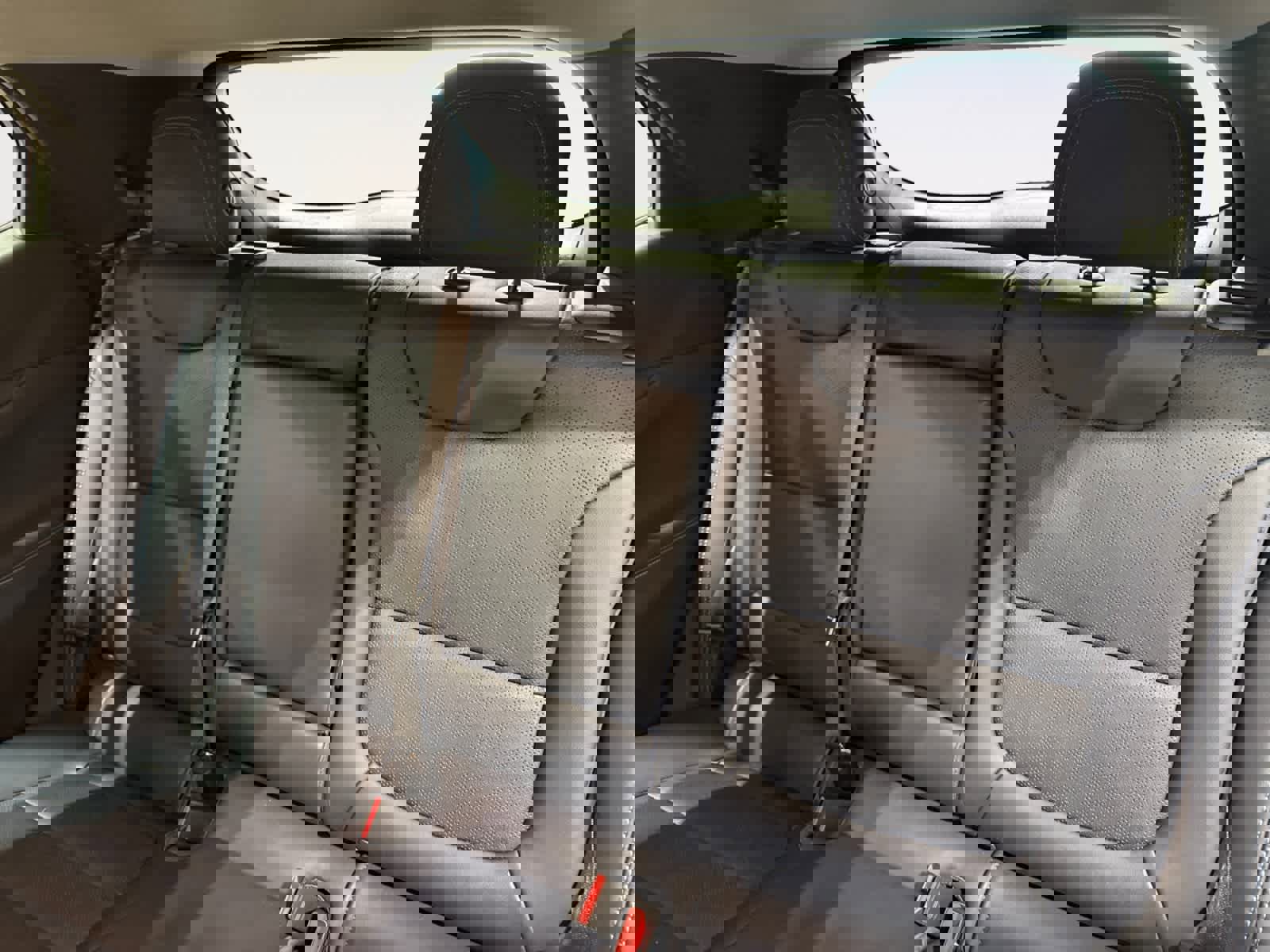 Used 2023 Chevrolet Bolt EUV LT w/ Convenience Package image 14