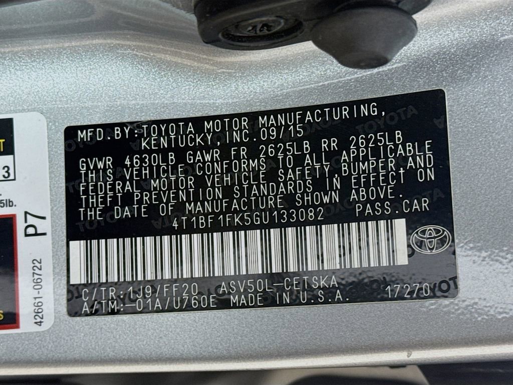 Used 2016 Toyota Camry SE w/ Moonroof Package FWD image 37