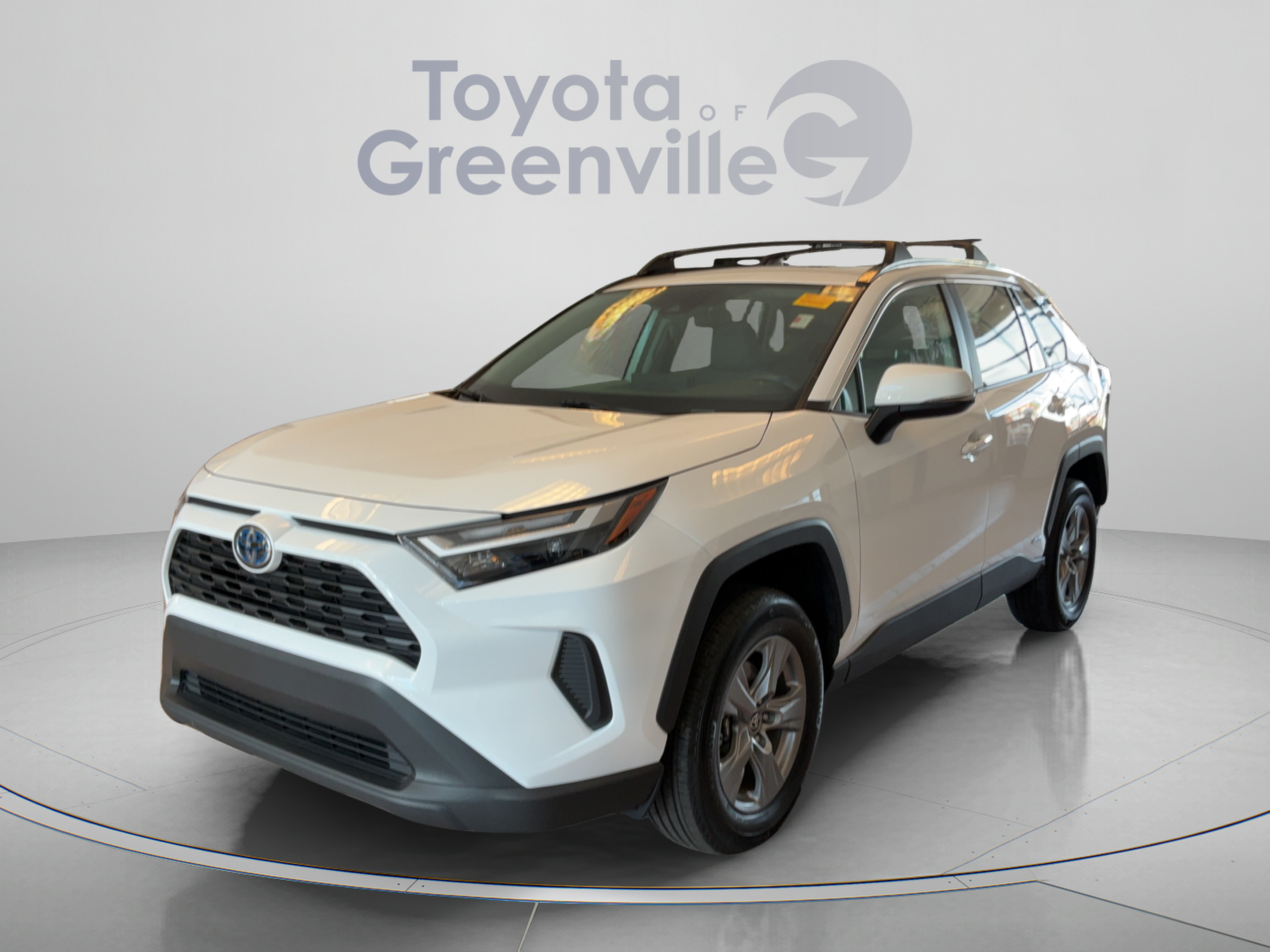 Used 2022 Toyota RAV4 XLE w/ Convenience Package AWD/4WD image 1