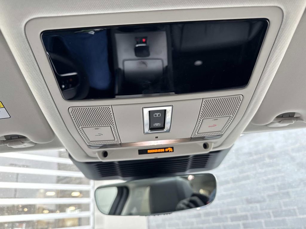 Certified 2025 Land Rover Discovery Sport S image 21