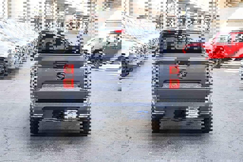 New 2026 Ford Maverick Lobo image 5