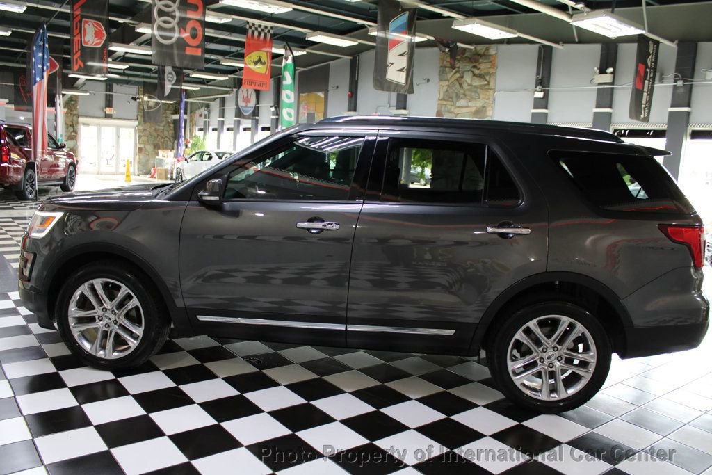 Used 2017 Ford Explorer Limited image 7