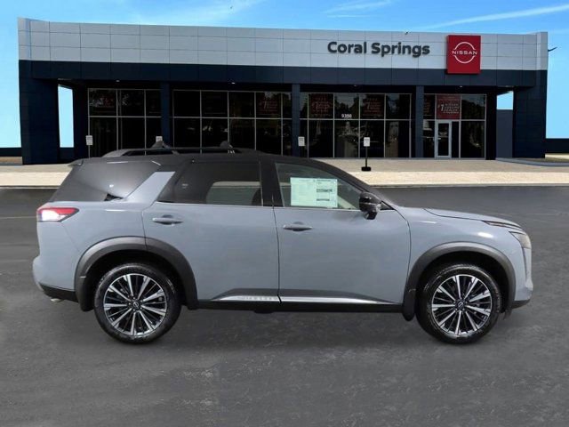 New 2026 Nissan Pathfinder Platinum w/ Cargo Package AWD/4WD image 6