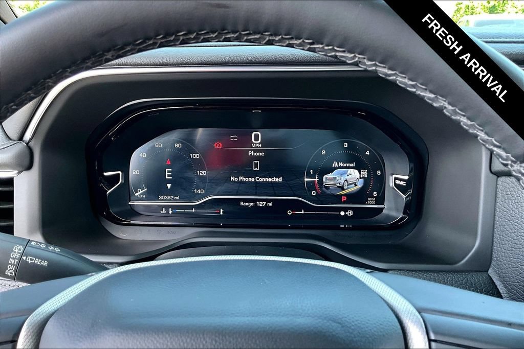 Used 2024 GMC Yukon Denali AWD/4WD image 15