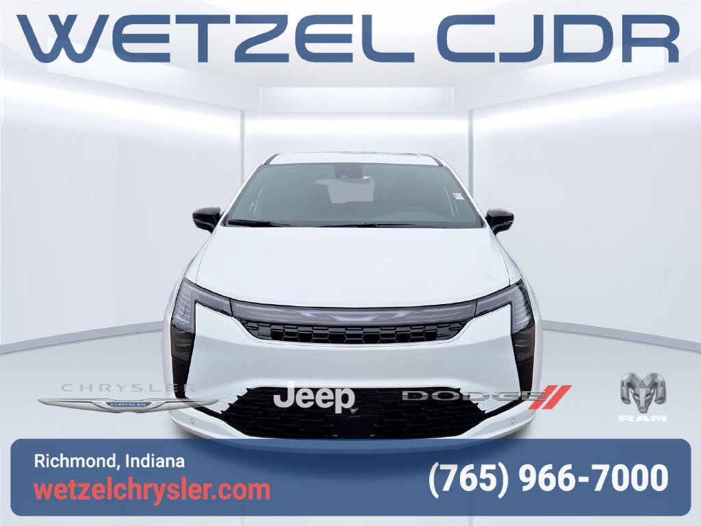New 2027 Chrysler Pacifica Select FWD image 2
