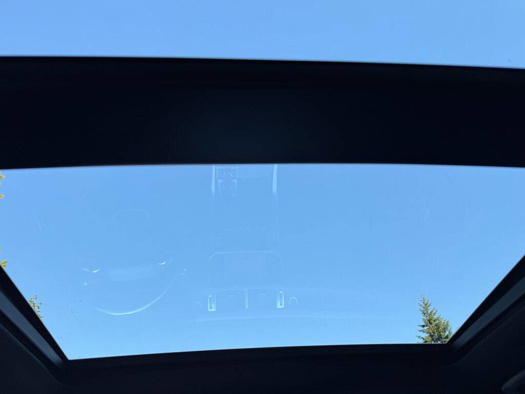 Used 2016 Land Rover Range Rover Sport HSE image 15