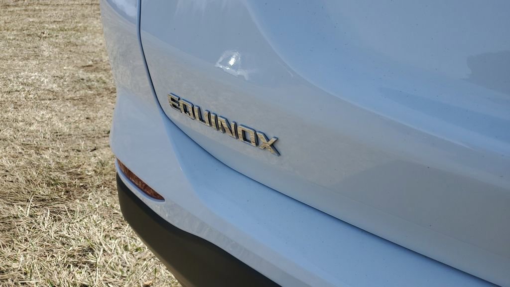 Used 2023 Chevrolet Equinox LT image 27