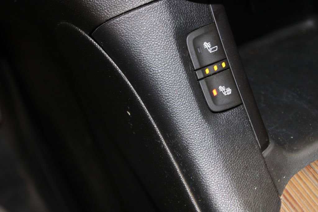 Used 2019 GMC Acadia SLE FWD image 25