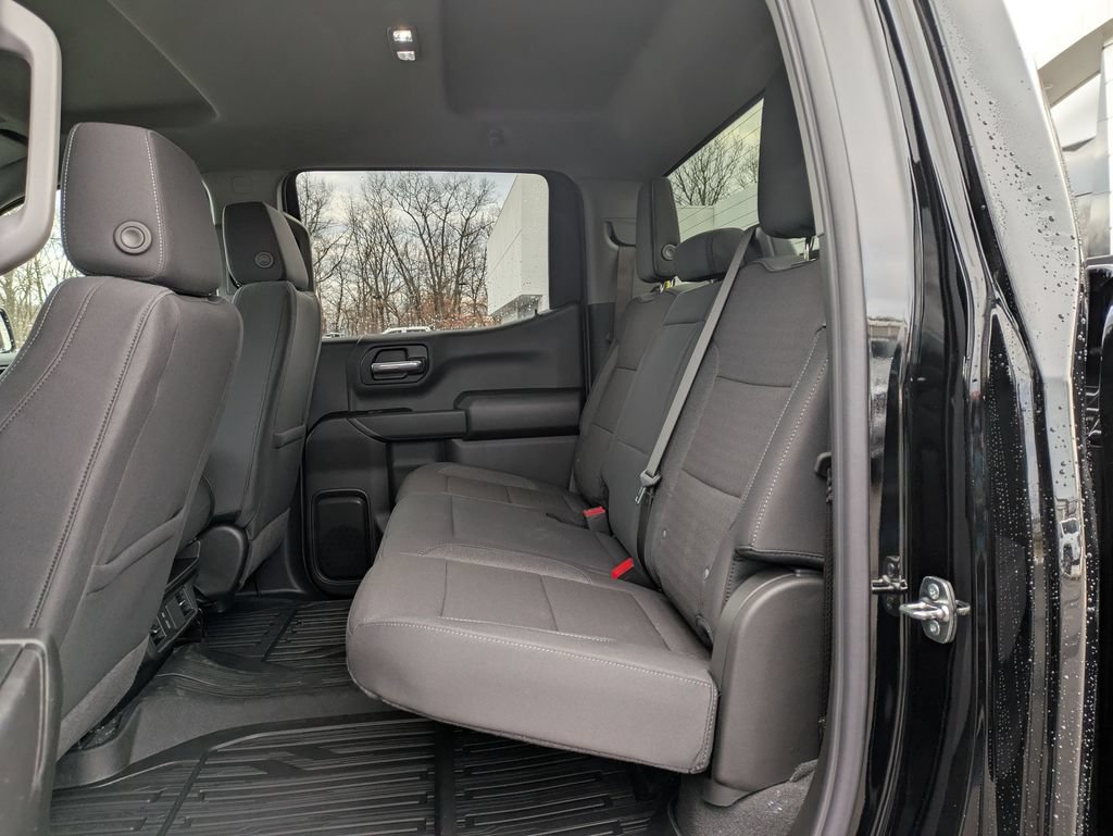 New 2026 GMC Sierra 1500 Pro w/ Graphite Edition AWD/4WD image 9