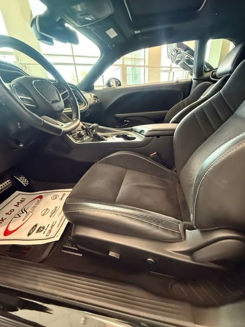 Used 2022 Dodge Challenger SRT Hellcat Redeye image 6