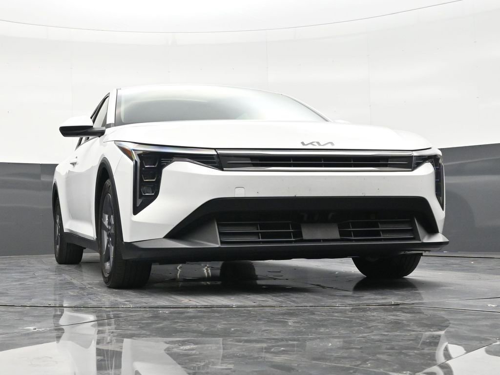 Used 2025 Kia K4 FWD image 26