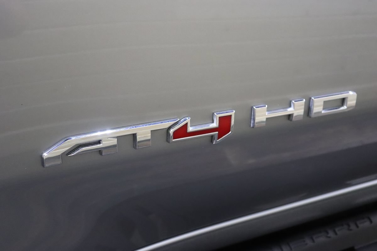 Used 2025 GMC Sierra 2500 AT4 w/ AT4 Preferred Package AWD/4WD image 24