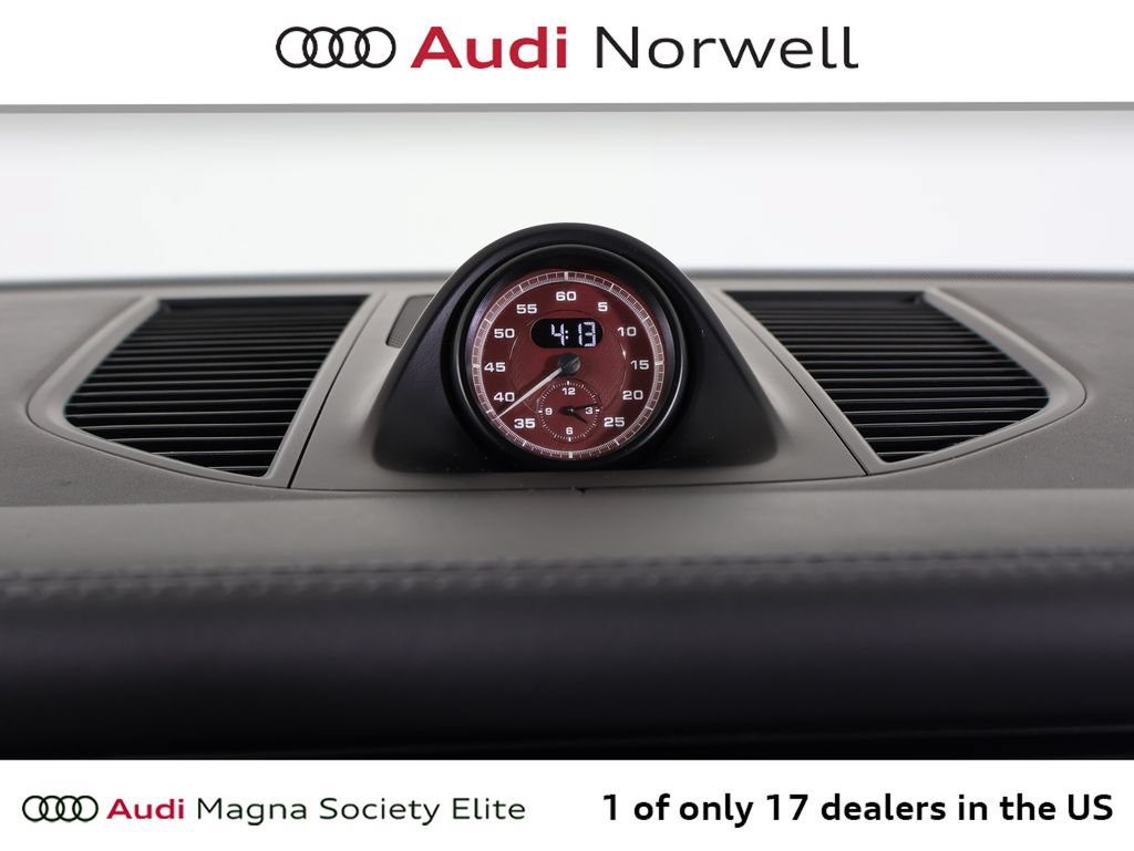 Used 2022 Porsche Macan GTS AWD/4WD image 6