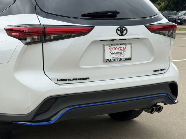 Used 2023 Toyota Highlander XSE AWD/4WD image 6