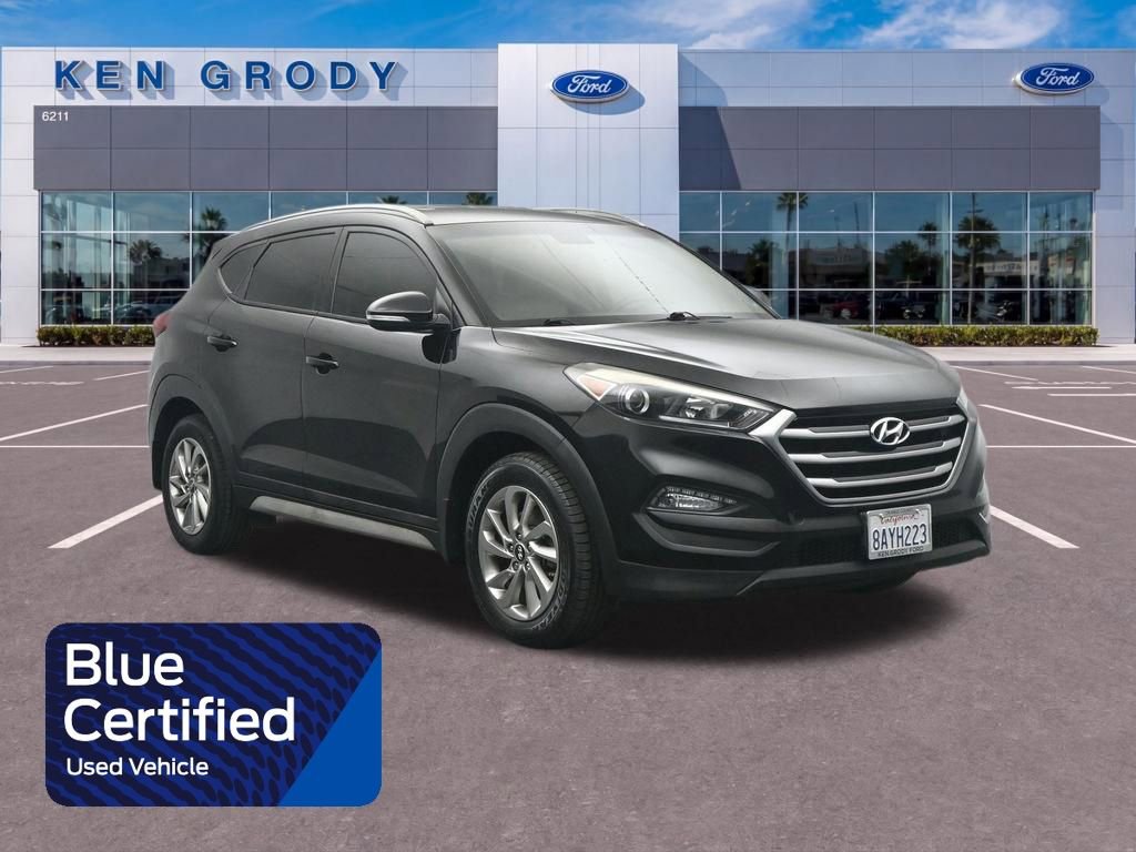 Used 2017 Hyundai Tucson SE Plus w/ Cargo Package FWD image 1