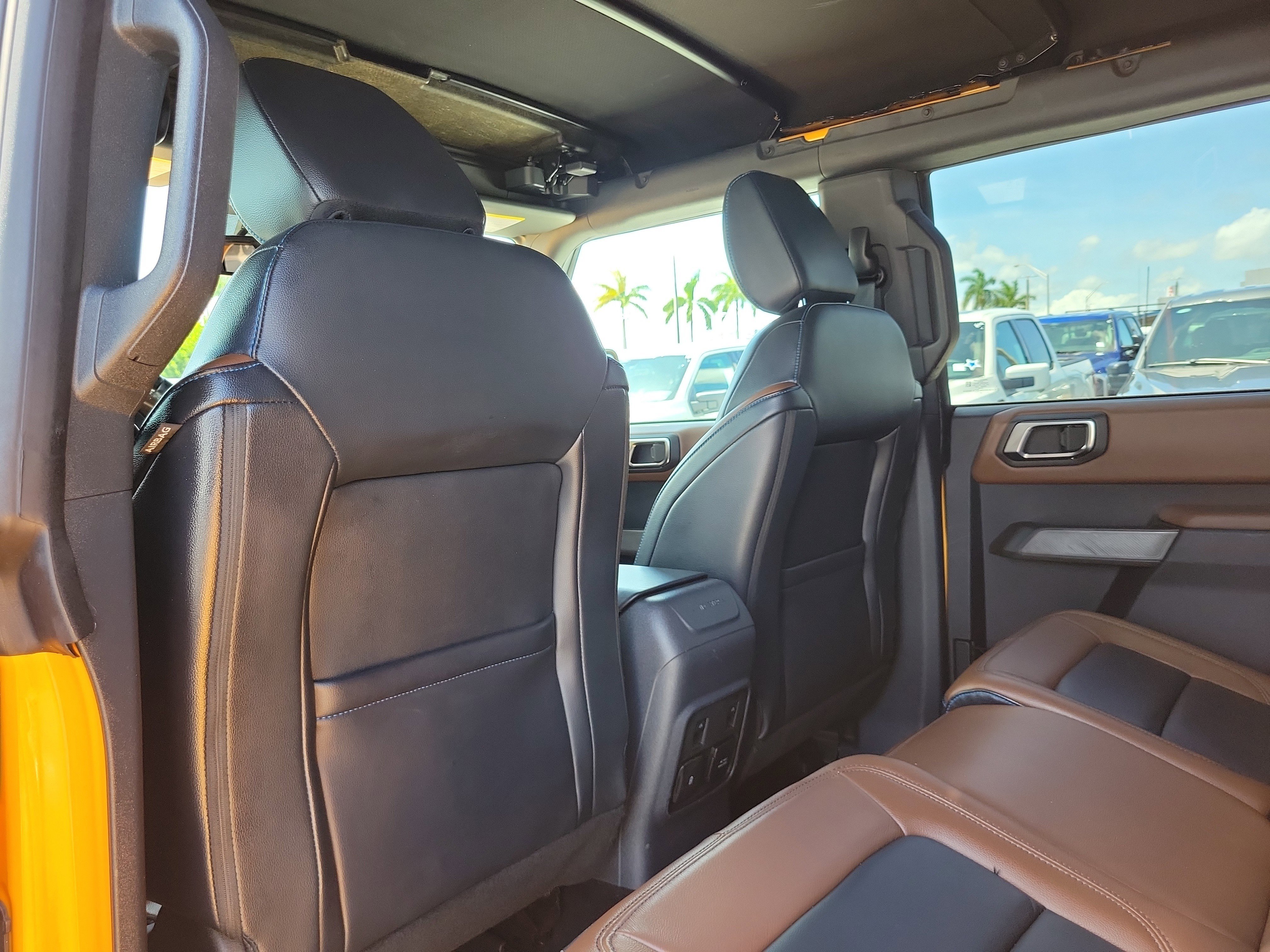 Used 2022 Ford Bronco Outer Banks AWD/4WD image 14