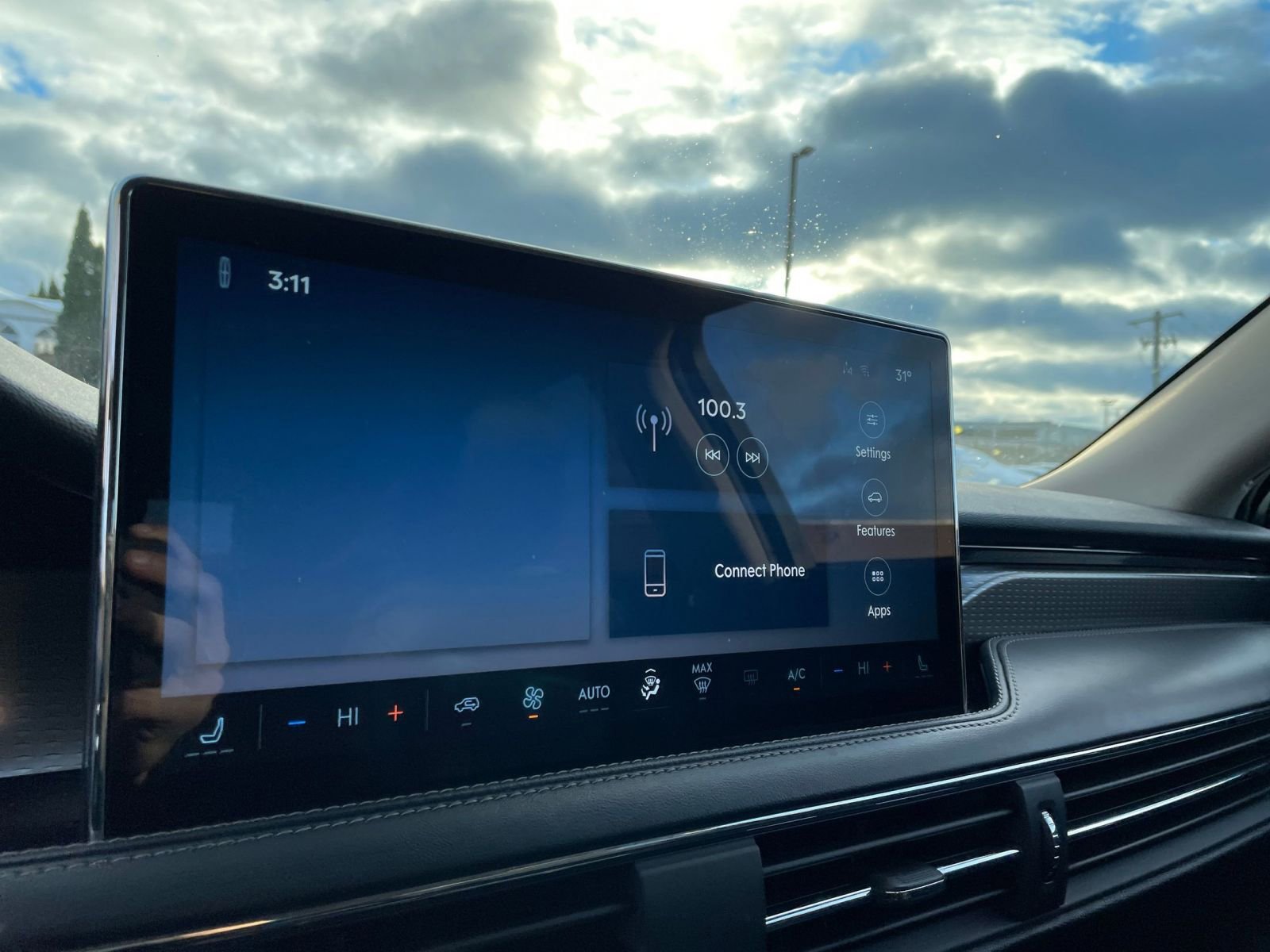 Used 2024 Lincoln Corsair Reserve image 22