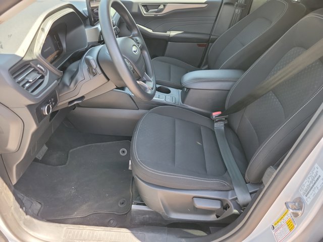 Used 2025 Ford Escape Active AWD/4WD image 5