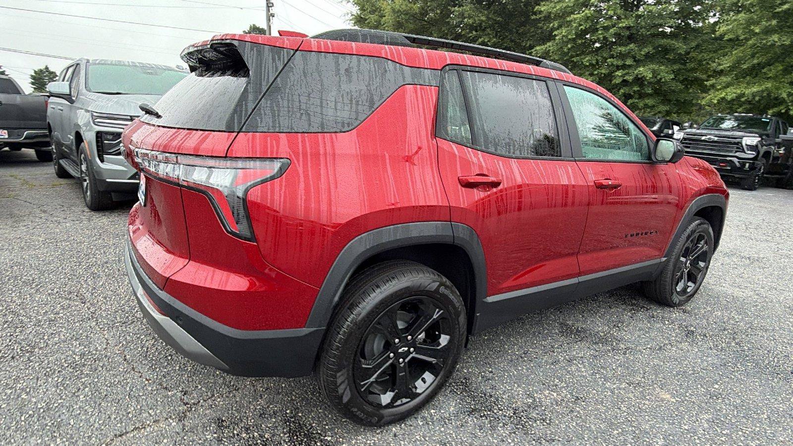 New 2027 Chevrolet Equinox LT w/ Convenience Package II FWD image 8