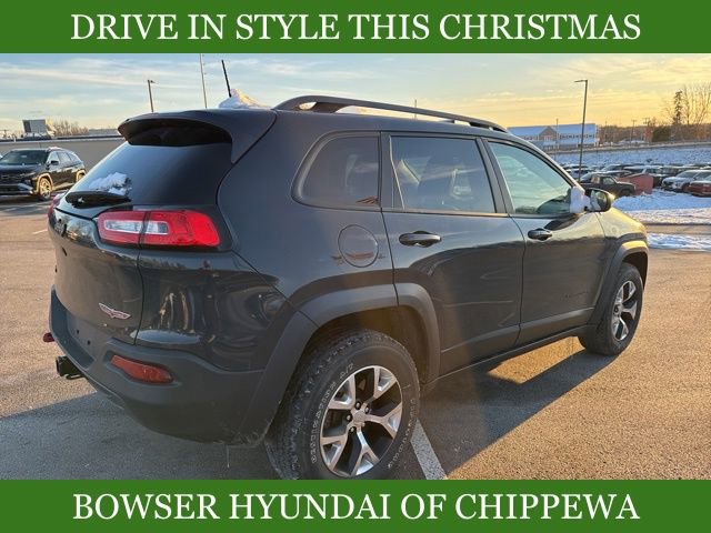 Used 2016 Jeep Cherokee Trailhawk w/ Comfort/Convenience Group image 8