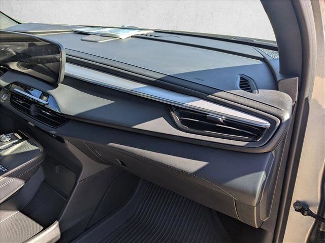 Used 2025 Buick Enclave Avenir w/ Super Cruise Package image 21