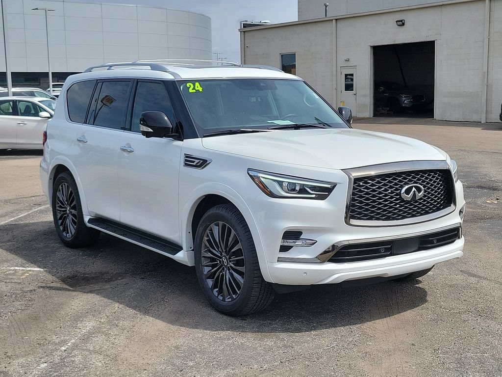 Used 2024 INFINITI QX80 Premium Select w/ Cargo Package AWD/4WD image 7