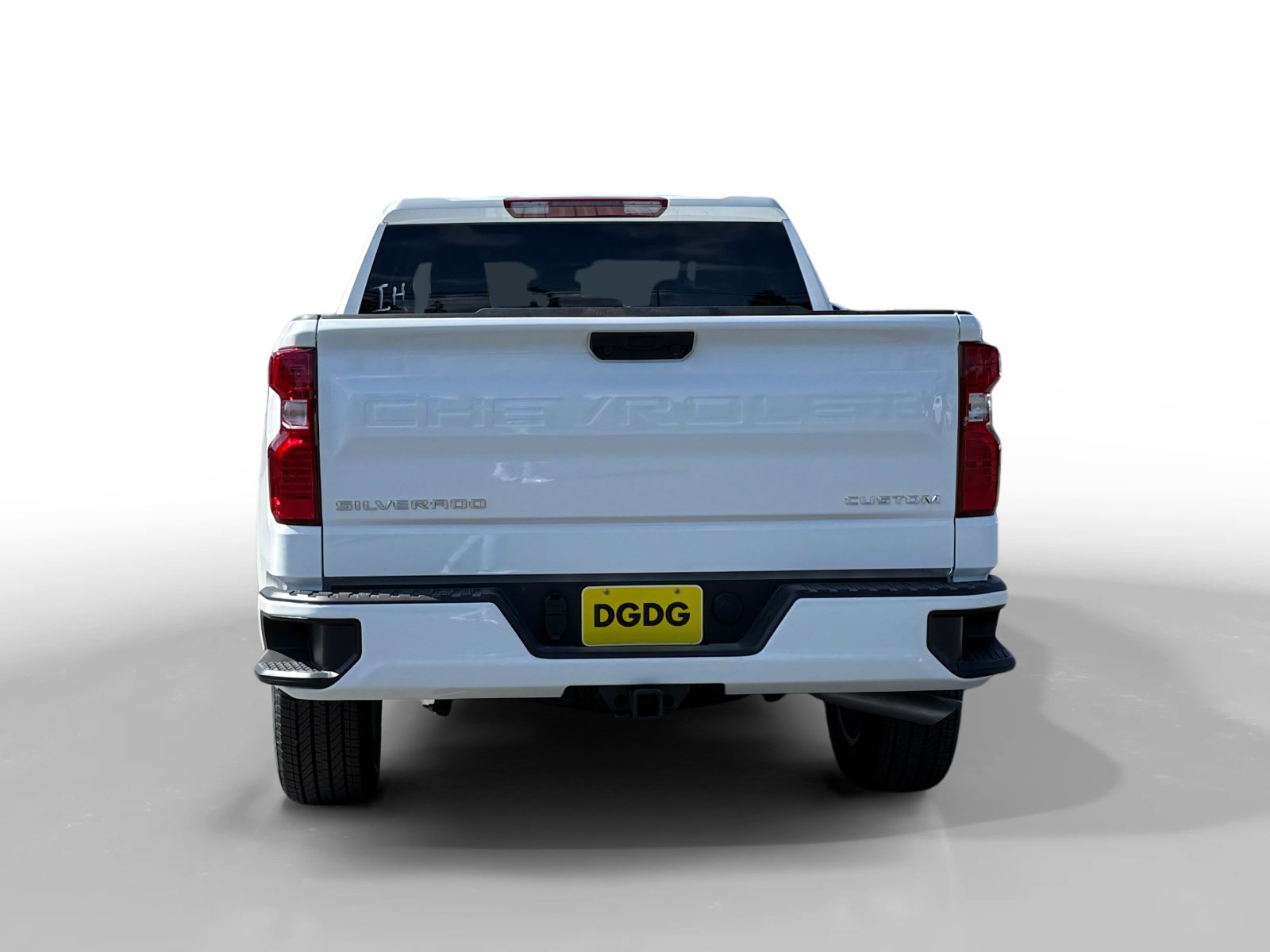 New 2026 Chevrolet Silverado 1500 Custom RWD image 4
