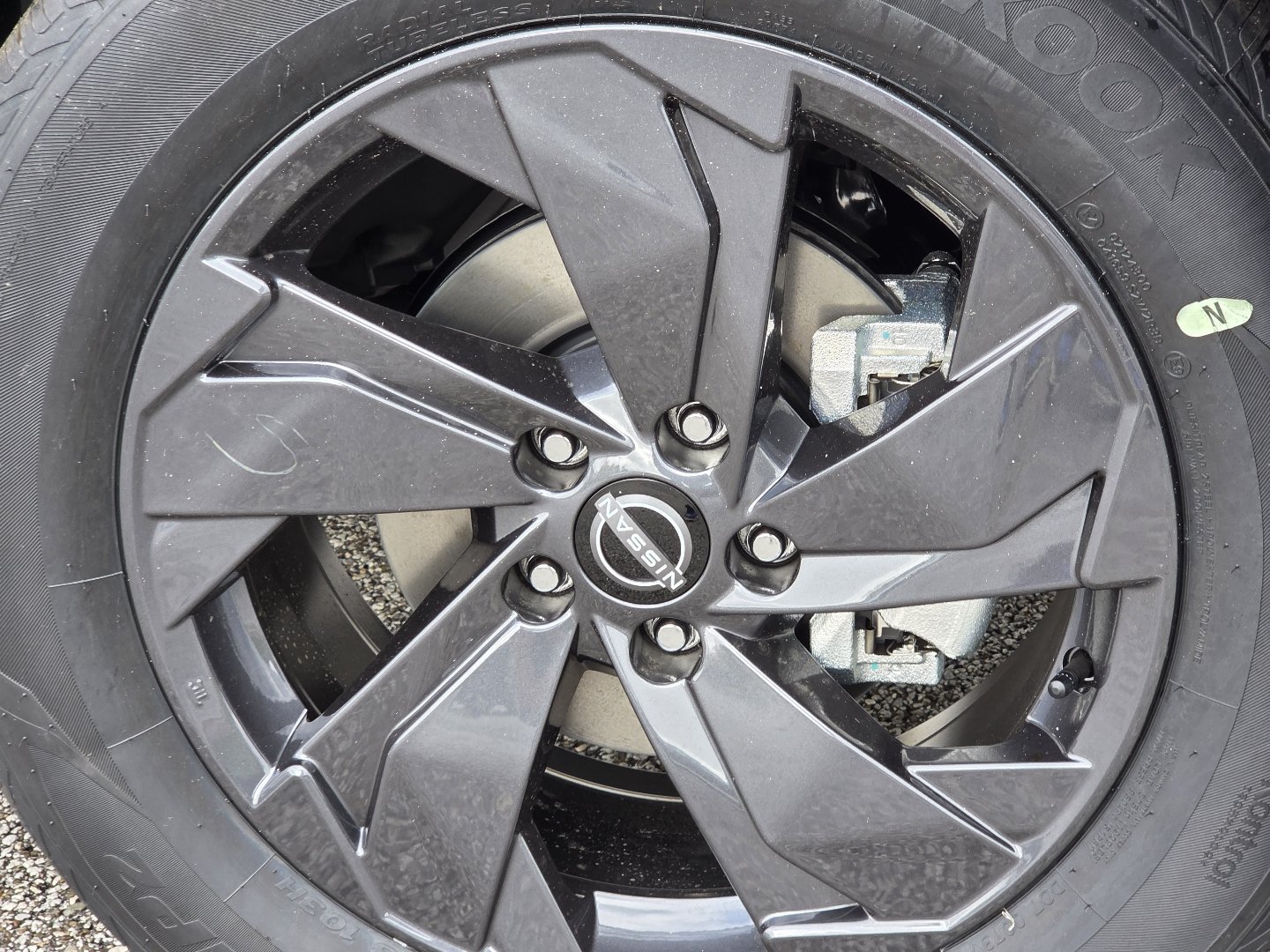 New 2027 Nissan Rogue SV AWD/4WD image 11