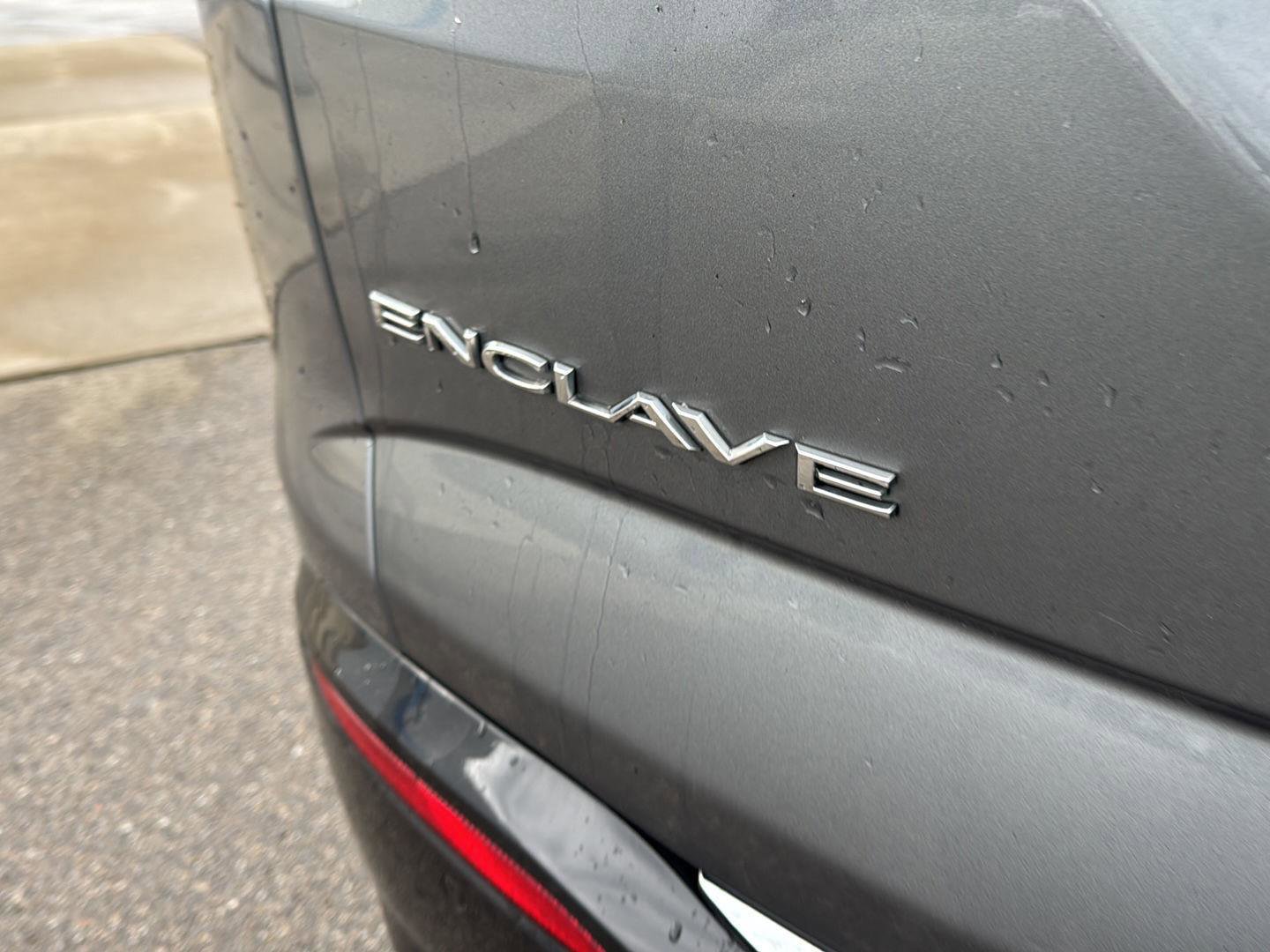 Used 2020 Buick Enclave Premium w/ Sun and Sites Package image 5