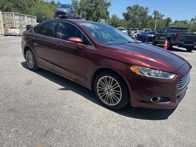 Used 2016 Ford Fusion SE w/ Equipment Group 202A FWD image 5