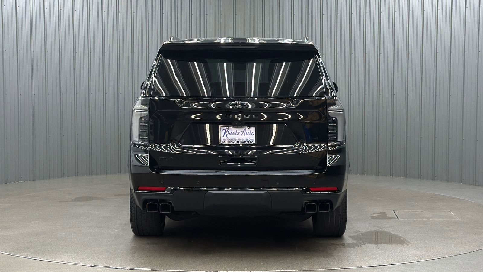 Used 2025 Chevrolet Tahoe High Country AWD/4WD image 4