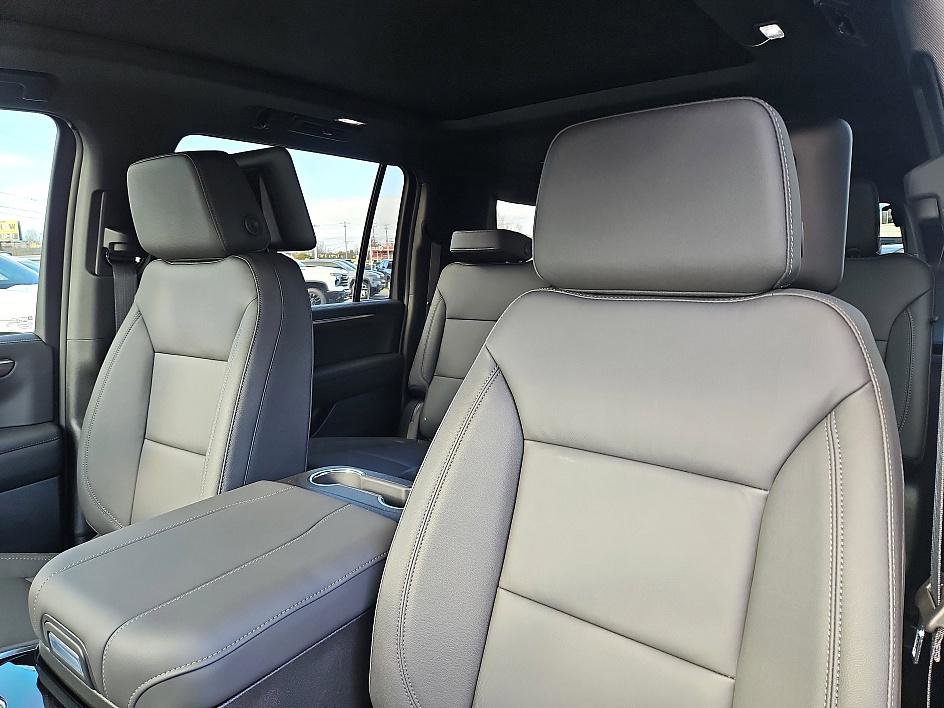 New 2026 Chevrolet Suburban Z71 w/ Z71 Off-Road Package image 17