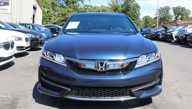 Used 2017 Honda Accord EX image 2