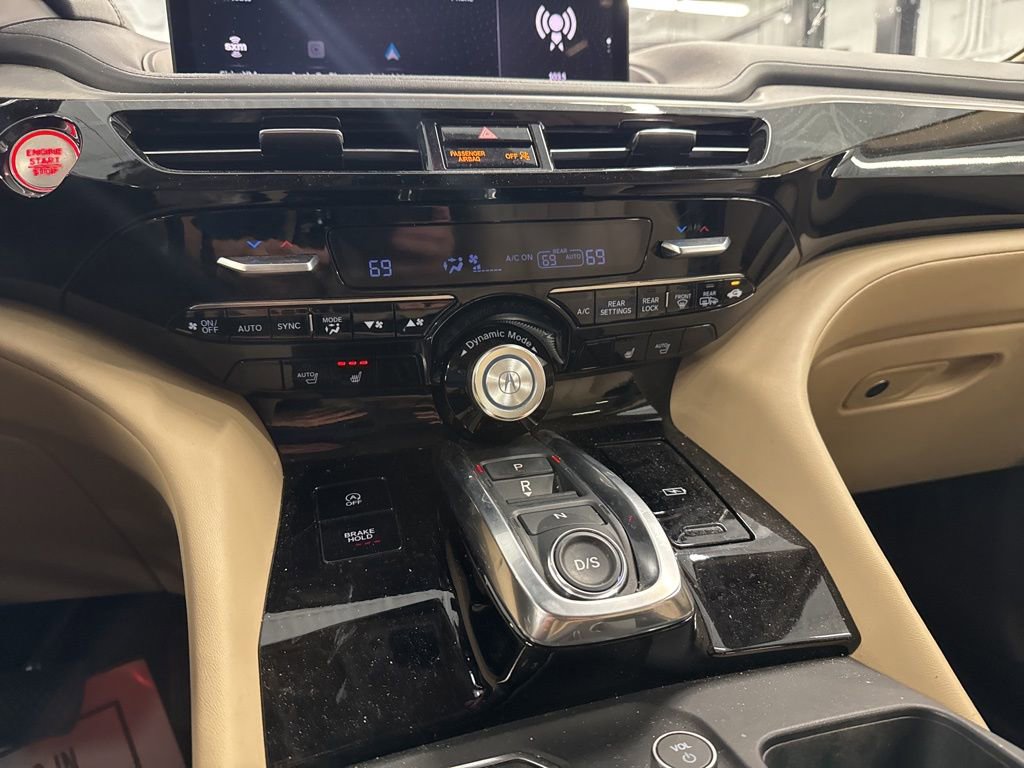 Used 2022 Acura MDX SH-AWD w/ Technology Package image 14