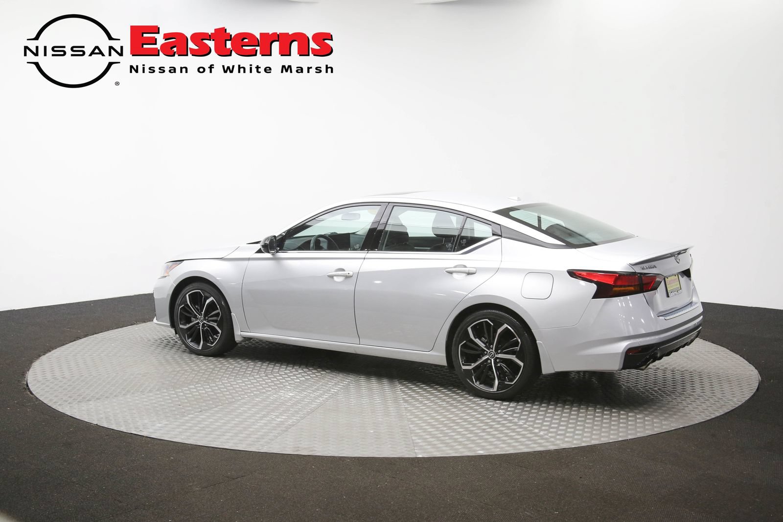 Used 2023 Nissan Altima 2.5 SR w/ SR Premium Package FWD image 61