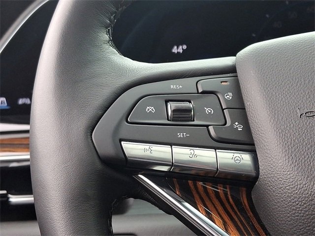 Used 2024 Cadillac Escalade ESV Premium Luxury w/ Performance Package image 23