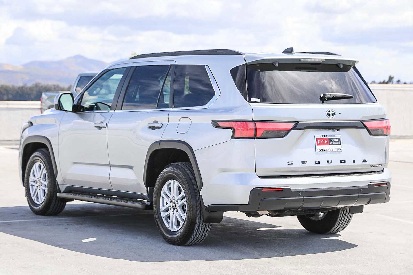 Certified 2025 Toyota Sequoia SR5 image 8