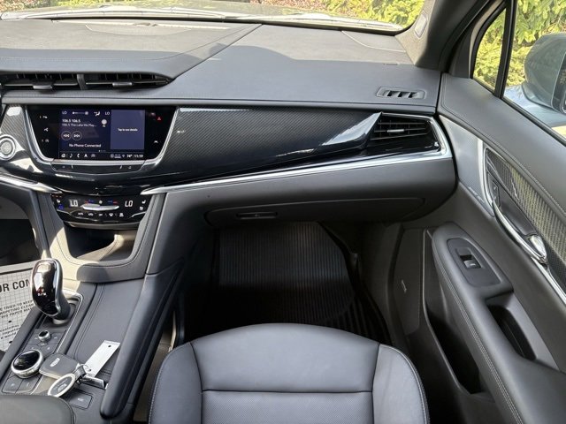 Certified 2024 Cadillac XT6 Sport w/ Technology Package image 24