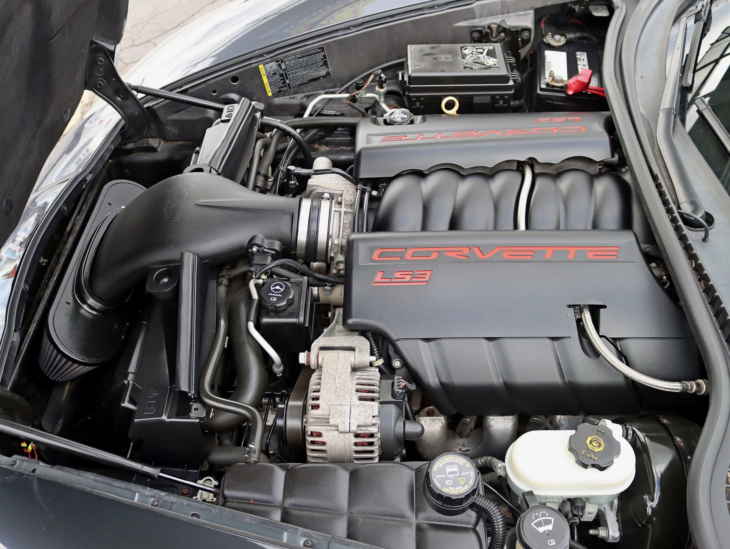 Used 2010 Chevrolet Corvette Coupe w/ Roof Package image 29