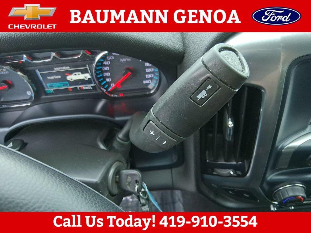 Used 2018 Chevrolet Silverado 1500 LT w/ All Star Edition AWD/4WD image 29